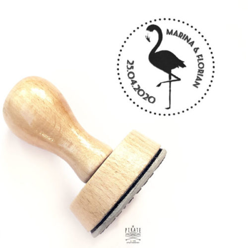 Tampon Mariage Flamant Rose, en bois, personnalisé pour votre mariage exotique - La Pirate