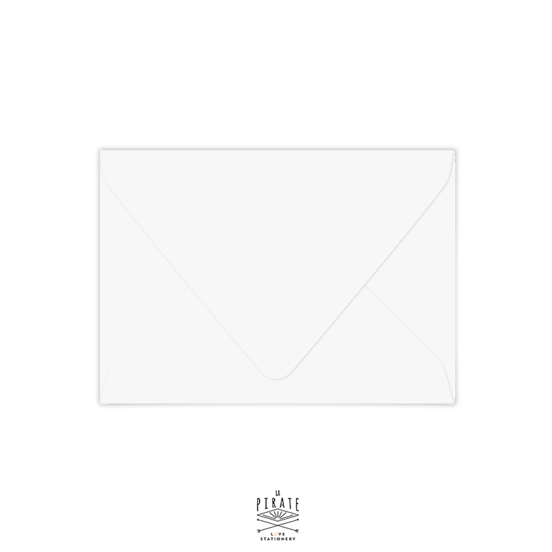 Enveloppes blanches à rabat gommé pointu, plusieurs format au choix