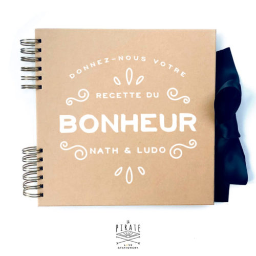 Livre d'or personnalisé Donnez-nous votre recette du bonheur. Livre d'or kraft et blanc