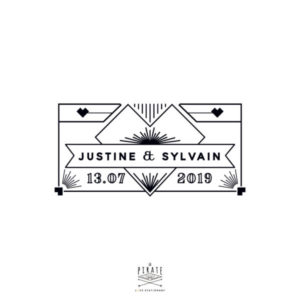 Un sublime tampon Mariage aux lignes graphiques et intemporelles style Art Déco, personnalisez ce tampon encreur pour votre mariage sur le thème des années 20 - La Pirate