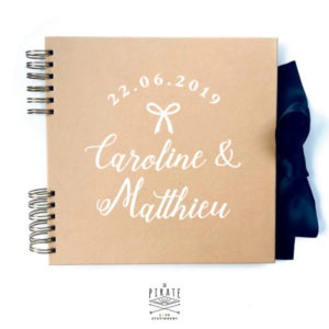 Livre d'or Kraft noeud papillon personnalisé - Mariage bohème
