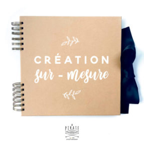 Création de votre livre d'or kraft sur-mesure. Votre logo de mariage apposé en couverture d'un livre d'or en kraft, unique et original - La Pirate