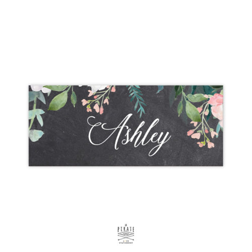 Marque-place mariage ardoise fleurie personnalisé, thème vintage - La Pirate