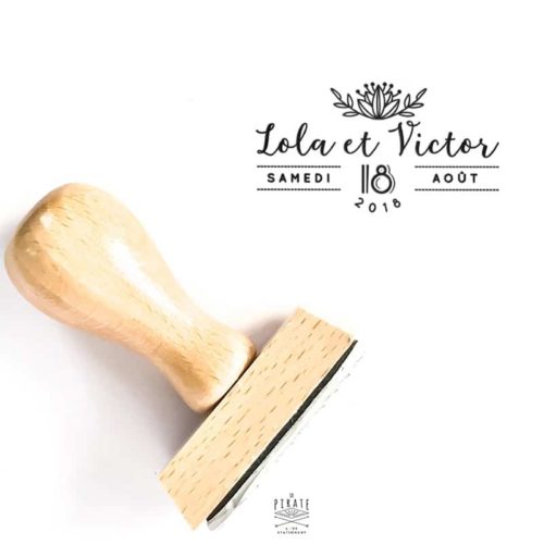 Tampon Mariage Shabby Folk personnalisé de vos prénoms et date de mariage, tampon en bois personnalisé - La Pirate
