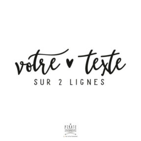 Stickers texte personnalisé sur 2 lignes, stickers texte manuscrit et petit coeur vintage - La Pirate