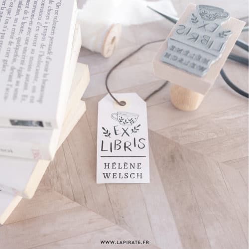 Tampon ex-libris tasse café, végétale - tampon livre personnalisé - La Pirate
