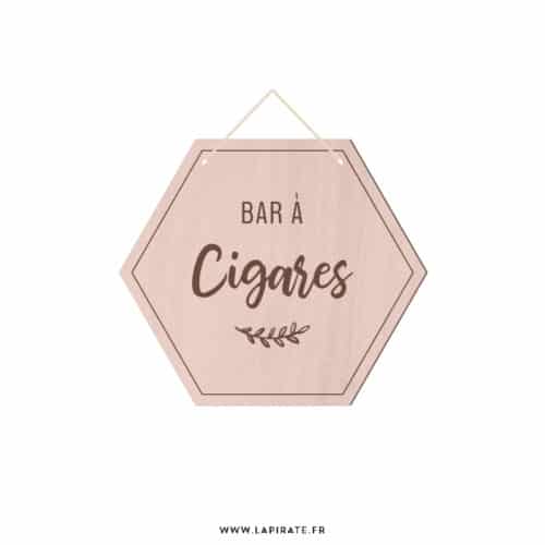 Fanion bois mariage hexagonal, bar à cigares - fanion à suspendre - déco mariage bois - La Pirate